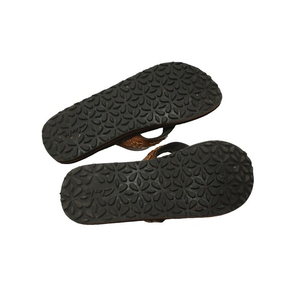 Clarks Collection Sandals Womens Sz 9 Braided Strap Flip Flops Brown - Picture 6 of 7